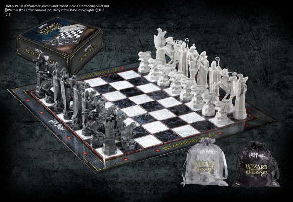 Harry Potter - Wizard Chess Set